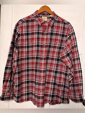 RedHead Red and Black Plaid Button-Down Shirt